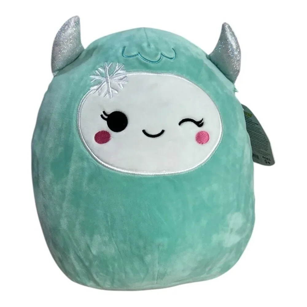 KELLYTOY SQUISHMALLOWS 12” Yollie the Yeti Exclusive Snowflake Plush Toy